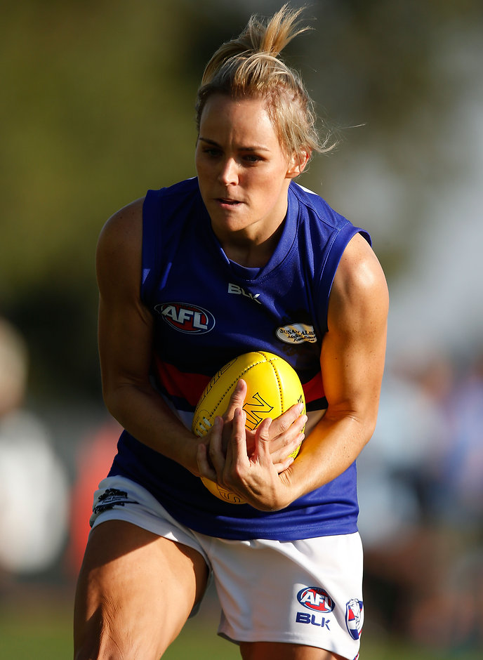 AFL 2016 Womens Exhibition - Western Bulldogs v Melbourne MELBOURNE, AUSTRALIA - MARCH 6: Kirby Hicks of the Bulldogs in action during the 2016 AFL Womens exhibition match between the Western Bulldogs and the Melbourne Demons at Highgate Recreational Reserve, Craigieburn on March 6, 2016. (Photo by Michael Willson/AFL Media)